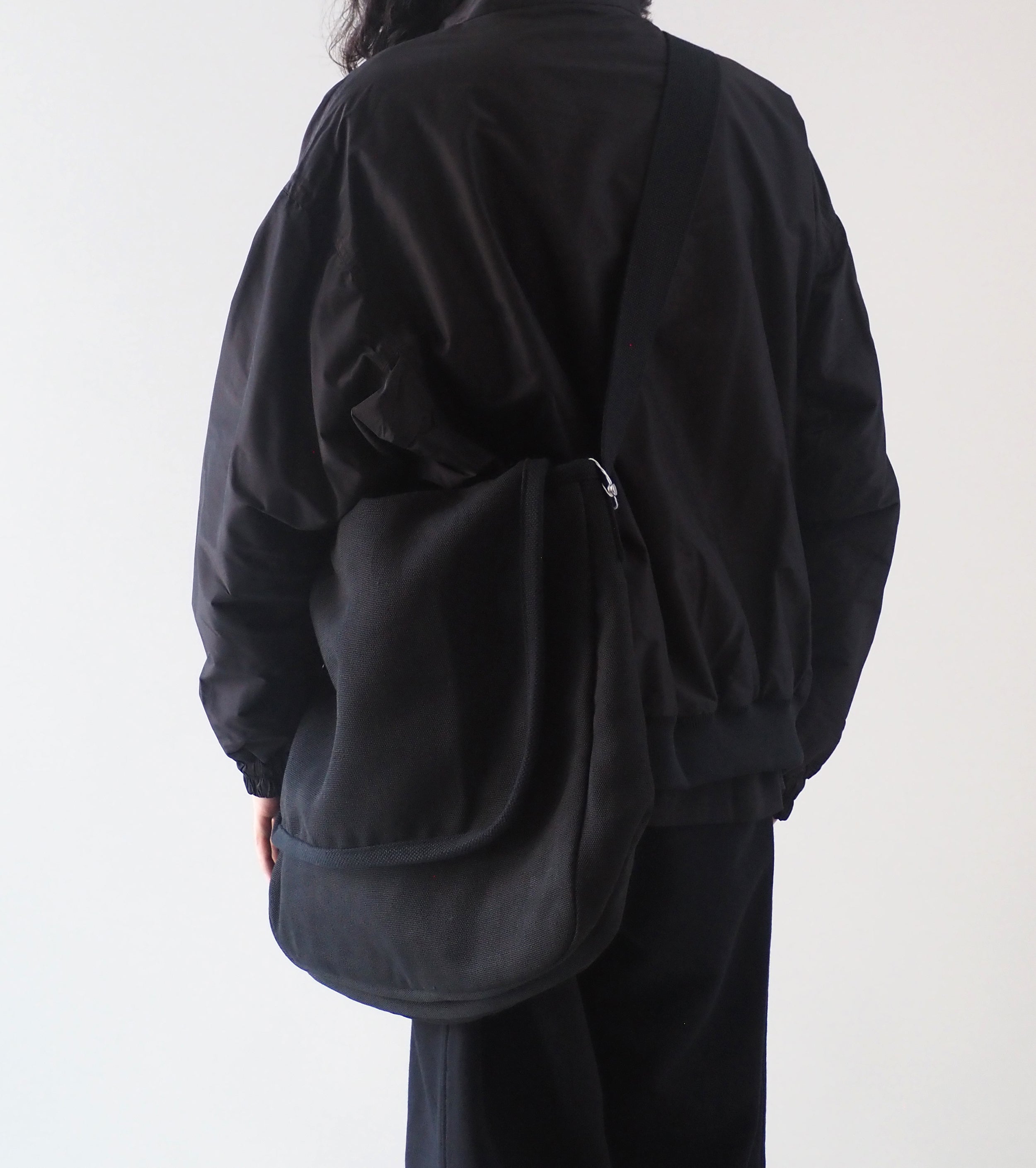 COMOLI Hemp Duck Shoulder Bag, Black – Navyblue
