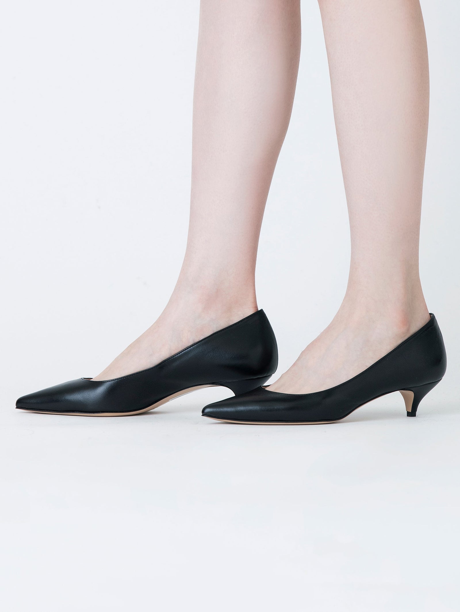 キトゥンヒールパンプス 6911/ROCK/BLACK – NEBULONI E.