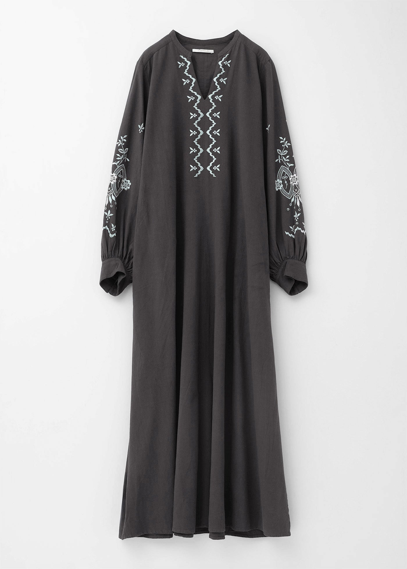Crimp Cotton Anglaise Embroidery Dress | Pasand by ne Quittez pas