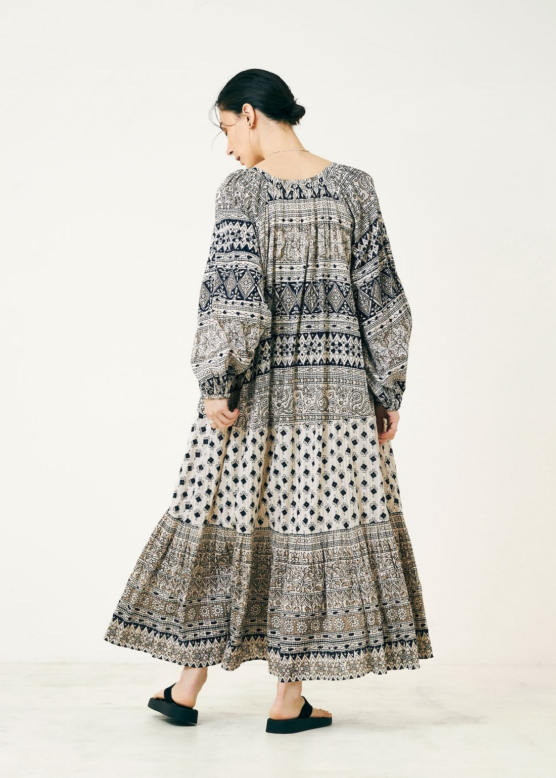 Cotton Lurex Border Print Long Dress | Pasand by ne Quittez pas