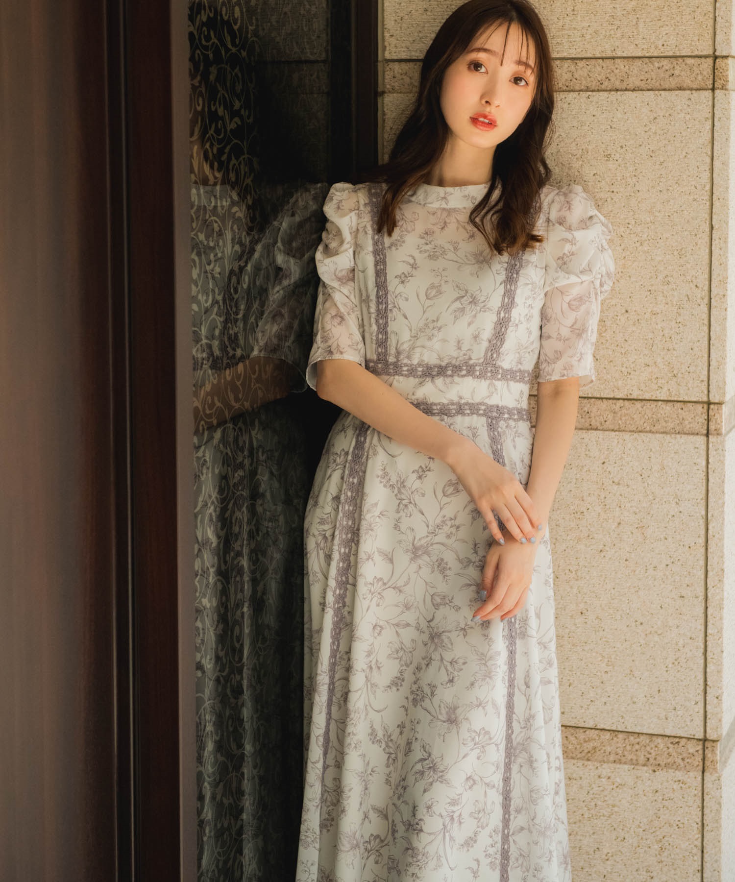 レーストリム花柄ワンピース | ロングワンピース | NOELA OFFICIAL WEB
