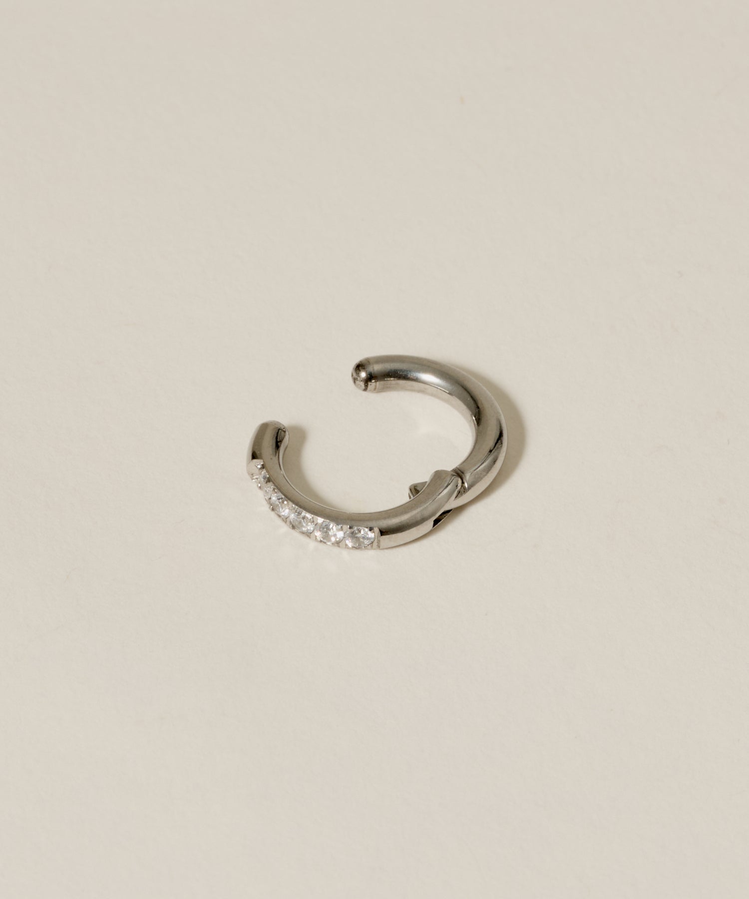 CZ Open Hoop Ear Cuff［Stainless］ | 大人の毎日使えるイヤーカフ