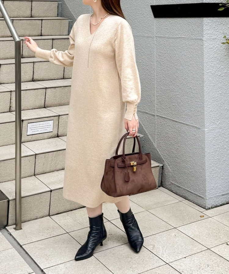 ◇【WEB限定】ウォッシャブルラメ総針Vネックコクーンワンピース（5