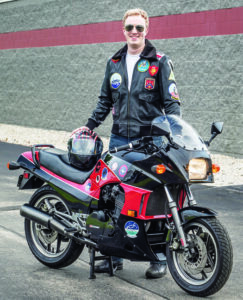 The Top Gun Motorcycle: 1985 Kawasaki GPZ900R - Motorcycle Classics