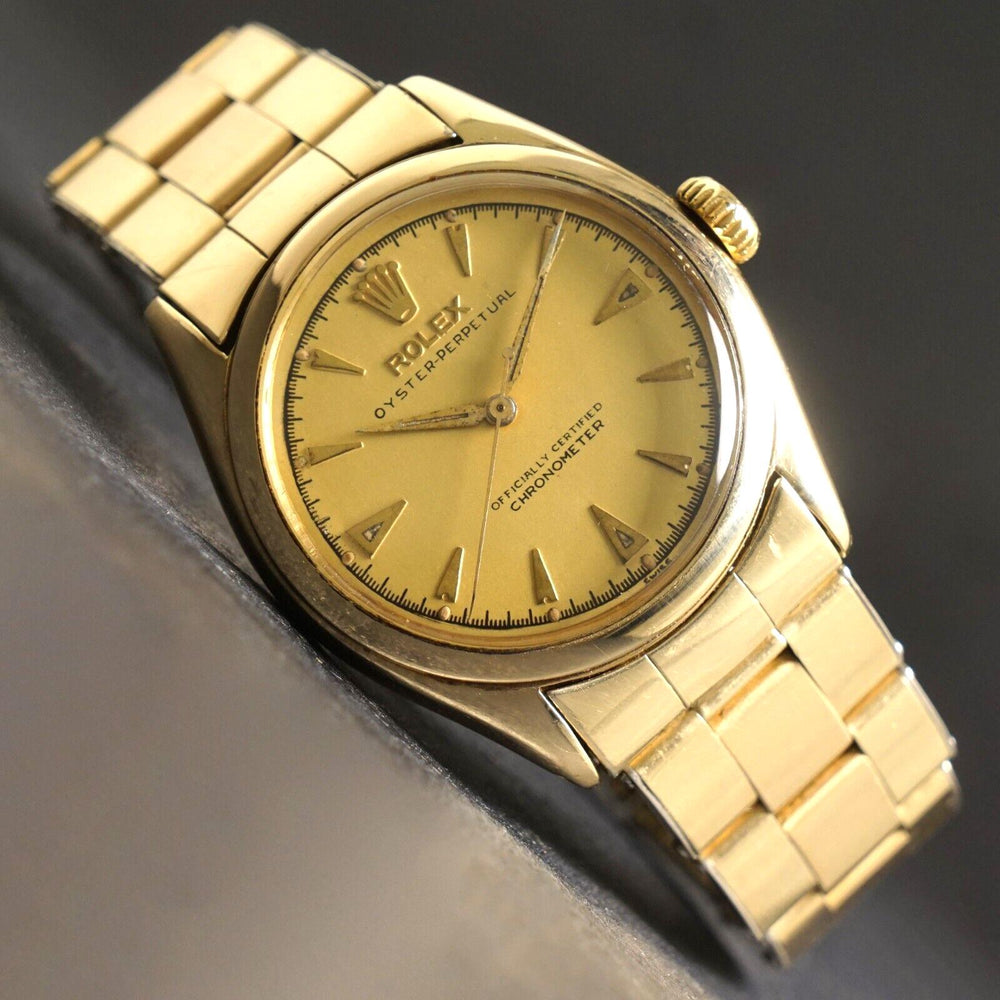 Stunning 1950s Rolex 6084 Solid 14K Gold Semi Bubbleback Watch GF