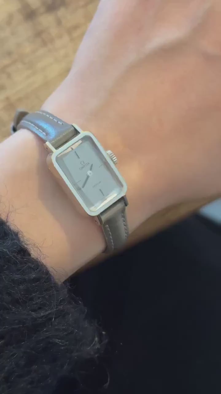 OMEGA オメガ DE VILLE デビル スクエア ウォッチ 腕時計 シルバー