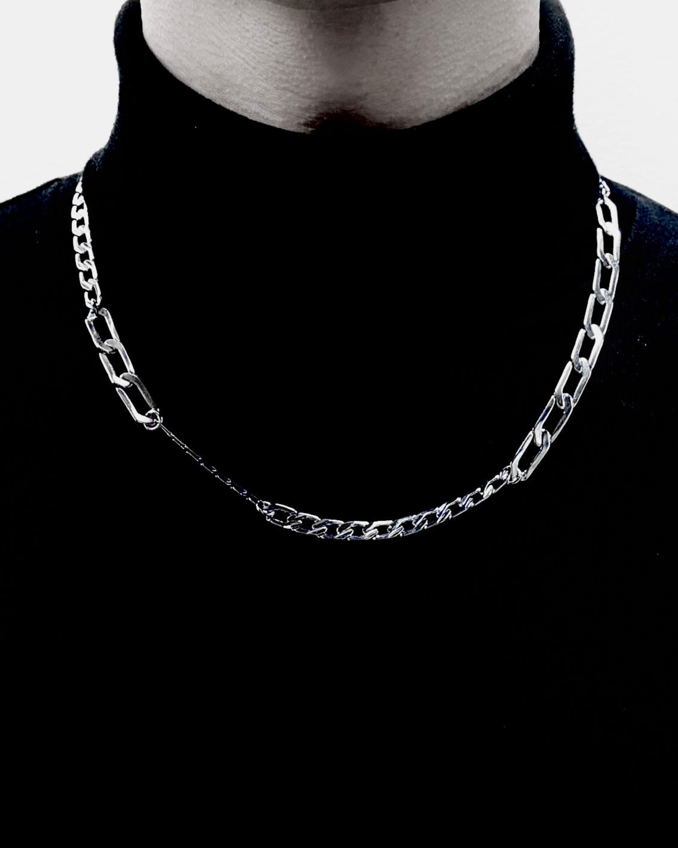 MIX CHAIN NECKLACE