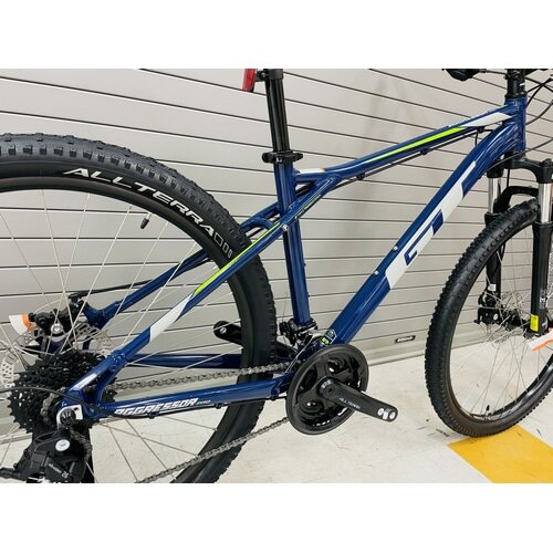 ひ*ろ様 GT アグレッサープロ 27.5 サイズM ひ*ろ様 GT アグレッサー
