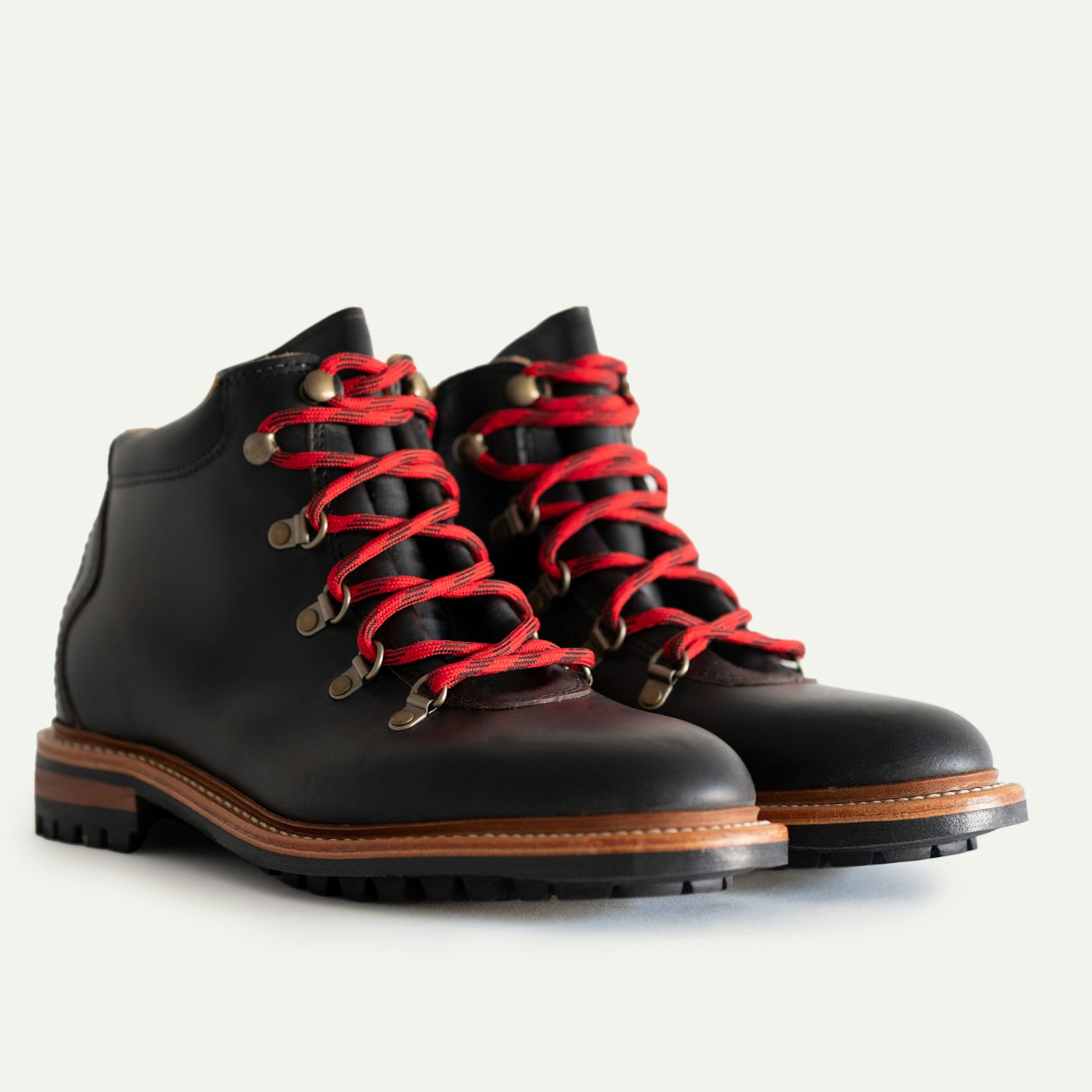 Summit Boot - Black Chromexcel, Commando Sole - Made in USA | Oak