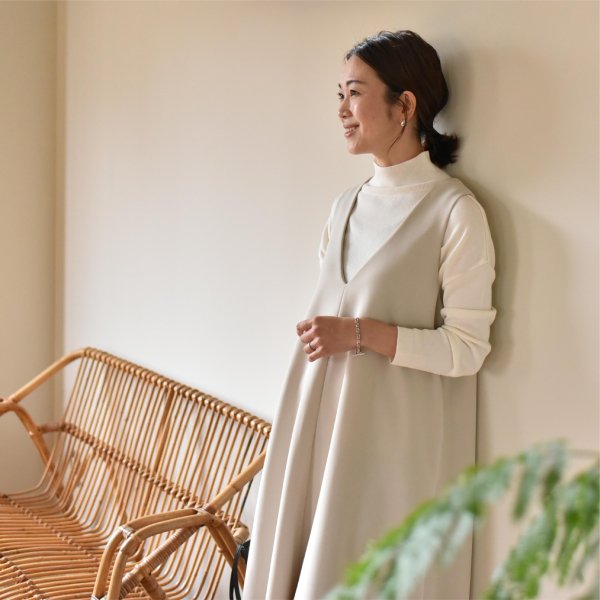 綺麗なシルエットのワンピース – OURHOME