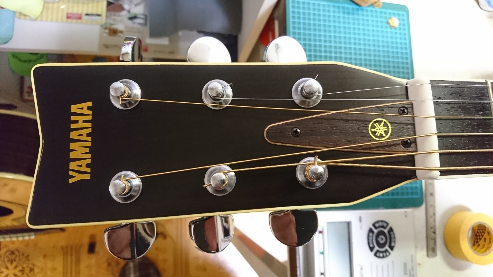 YAMAHA FG-202のご紹介♪: オヤジの挑戦TK□趣味のギター弾き語り