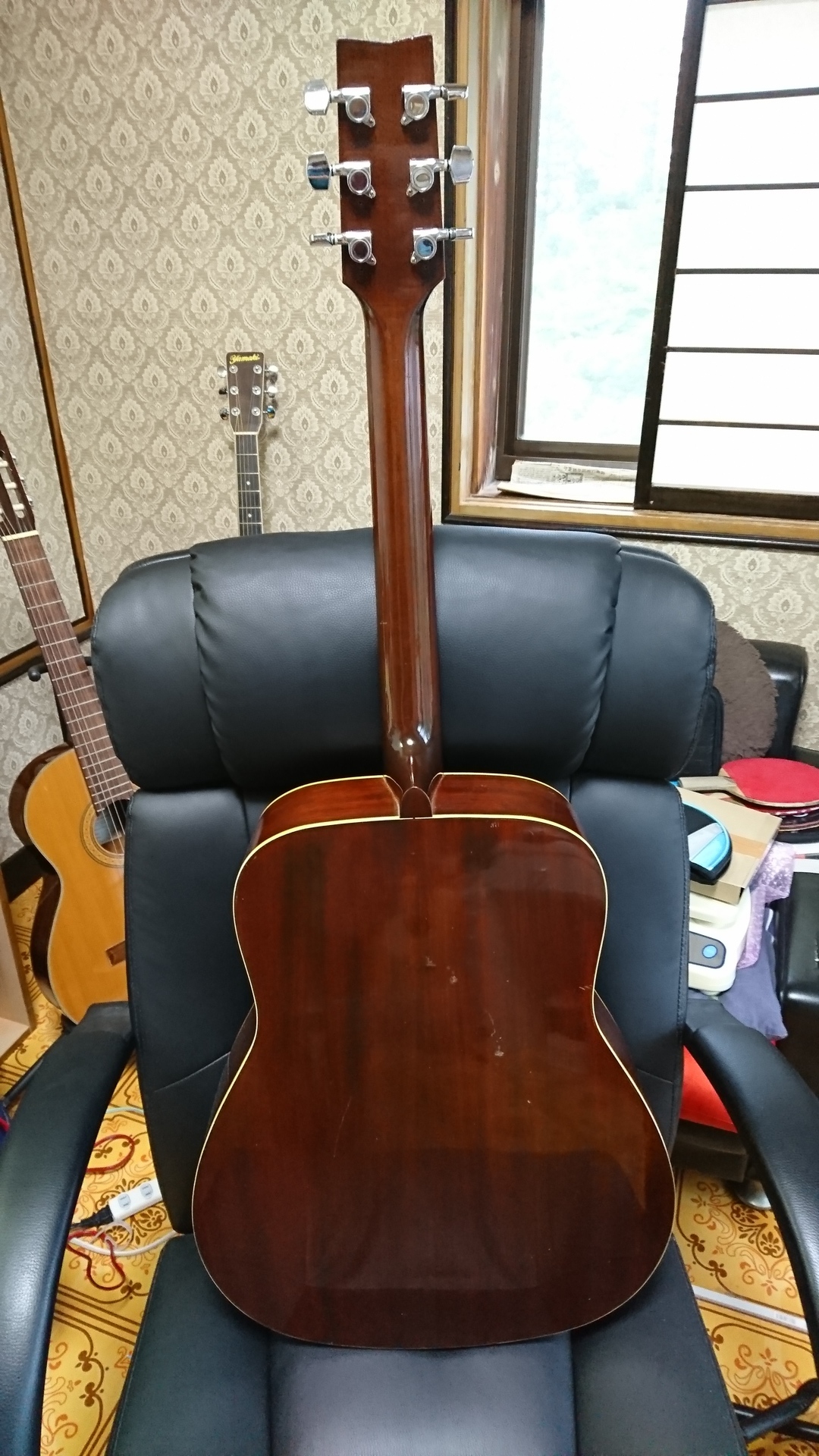 YAMAHA FG-200Jのご紹介♬: オヤジの挑戦TK□趣味のギター弾き語り