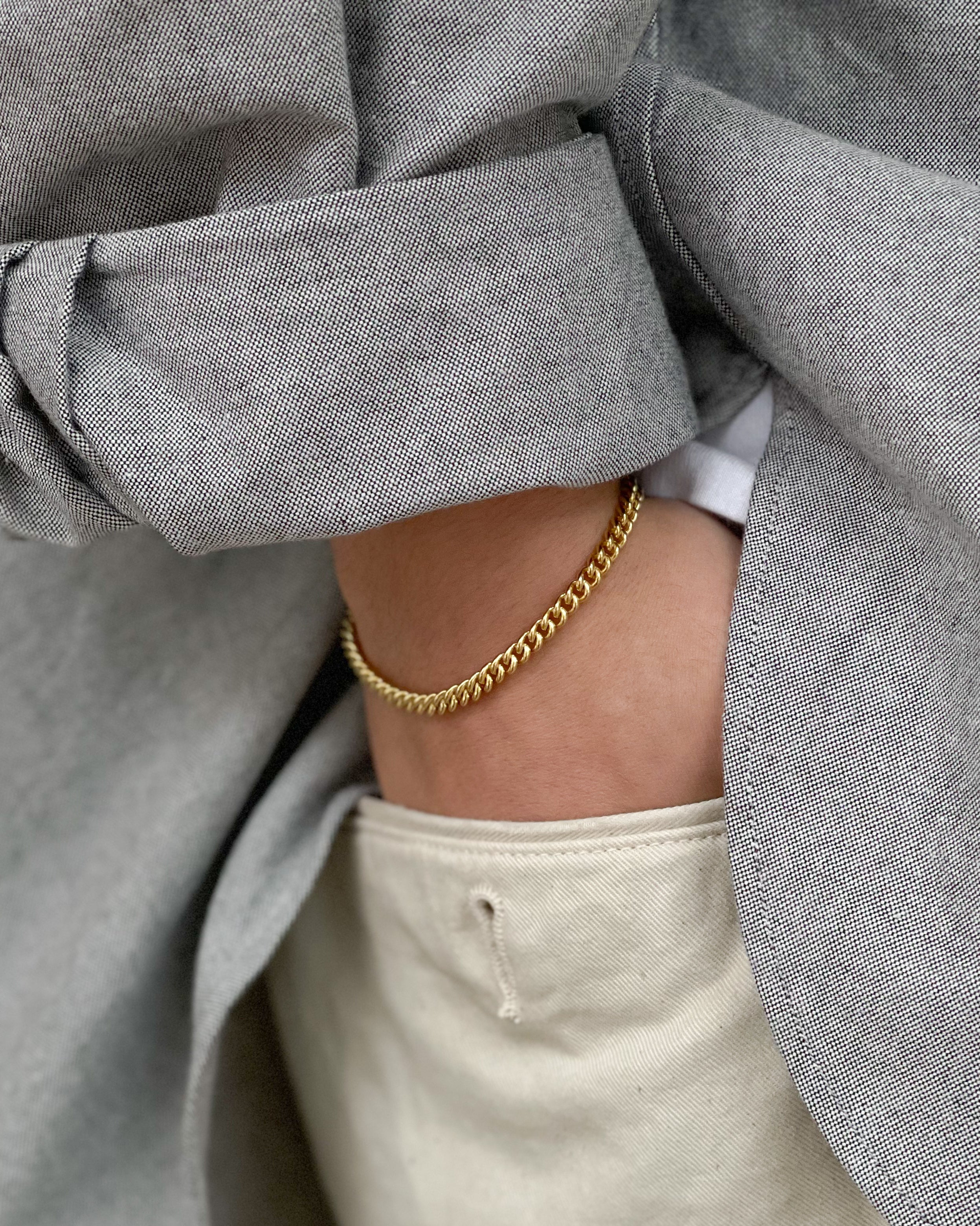 TOM WOOD】ROUNDED CURB BRACELET THIN GOLD