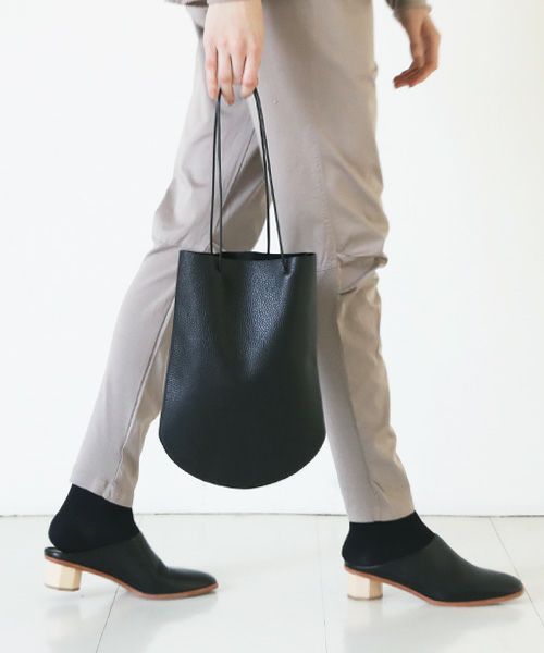 _Fot フォート half circle tote [1303b/black]