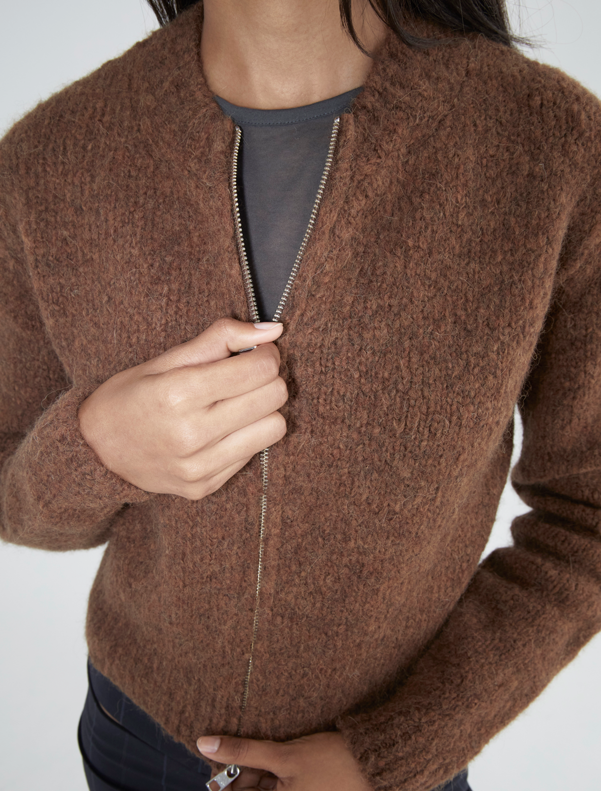 HASTA LUEGO ZIP-Tricot cardigan with intarsia on the back – paloma