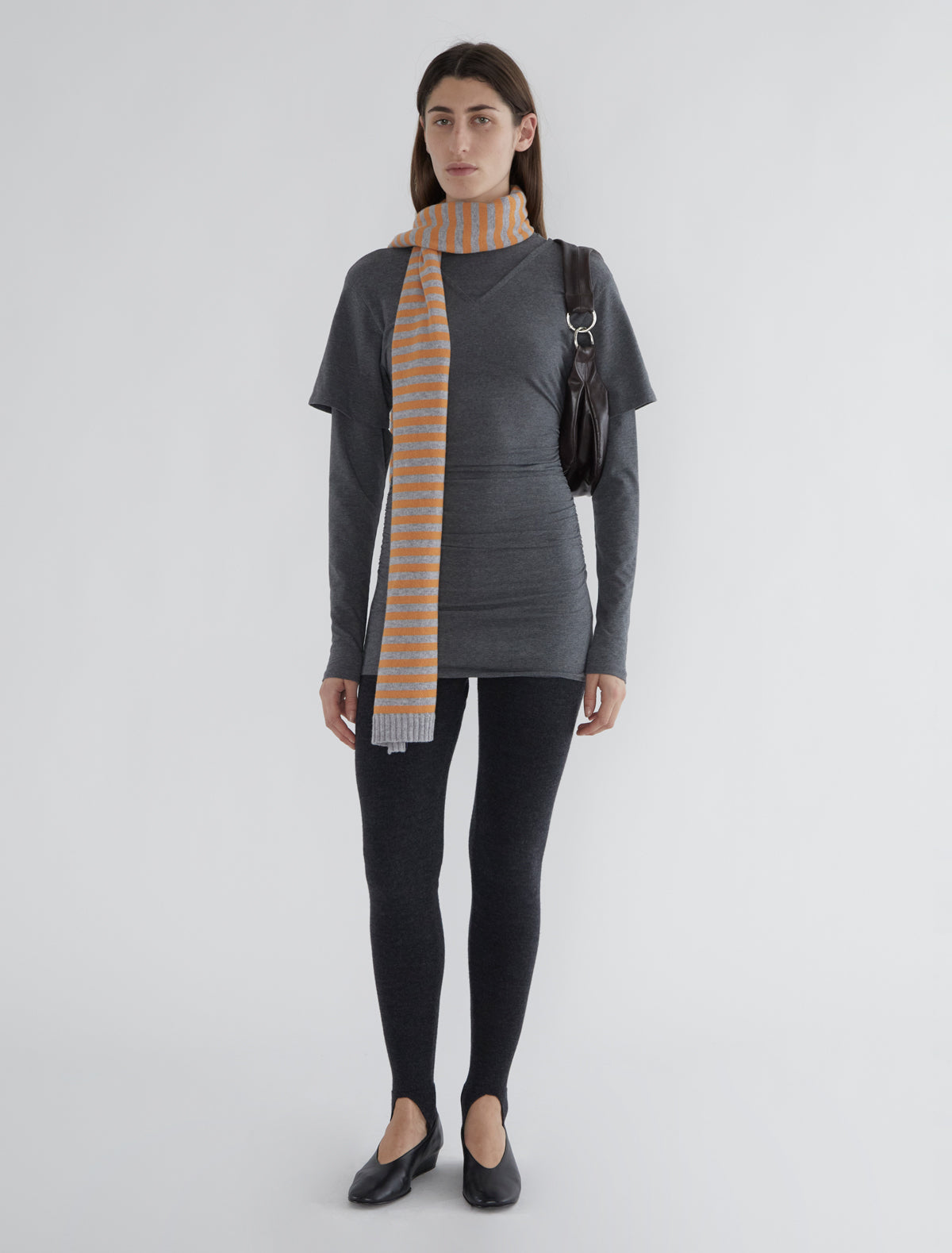 BELA-Naranja Medio – paloma wool
