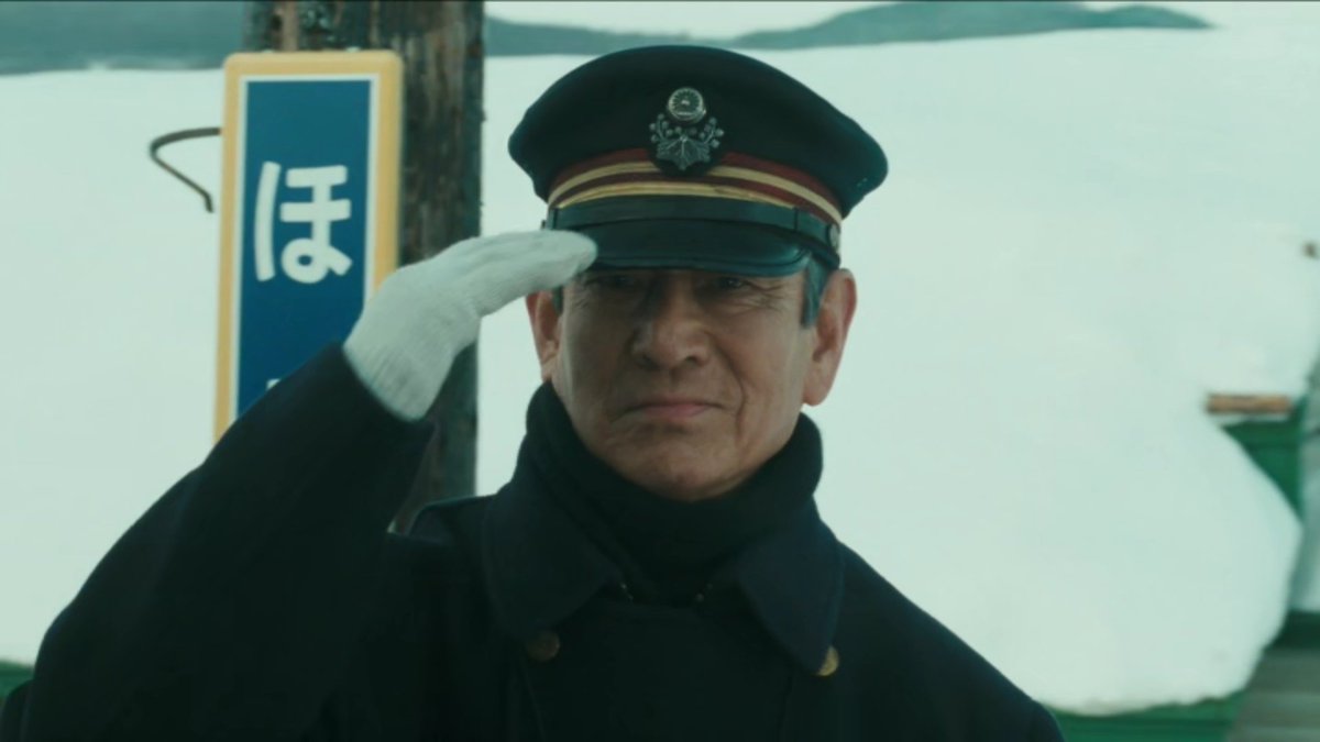 酒を飲みながら、映画、鉄道員（ぽっぽや）、を鑑賞していた。大感動
