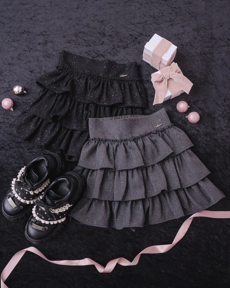 pium Holiday Collection 🎀／ ♡ティアードフリルラメスカート ¥9,700