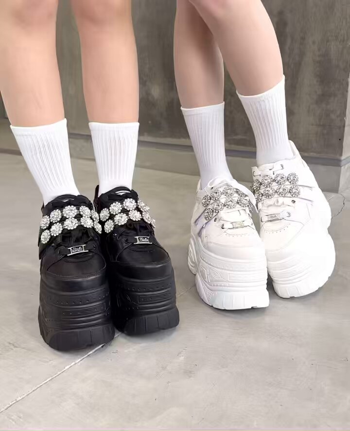 𝗬𝗢𝗦𝗨𝗞𝗘(ヨースケ) × 𝗺𝗶𝗰𝗵𝗲𝗹𝗹𝗠𝗮𝗰𝗮𝗿𝗼𝗻 コラボ厚底靴