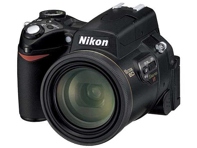 ニコン、手ぶれ補正付きの10倍ズーム機「COOLPIX8800」