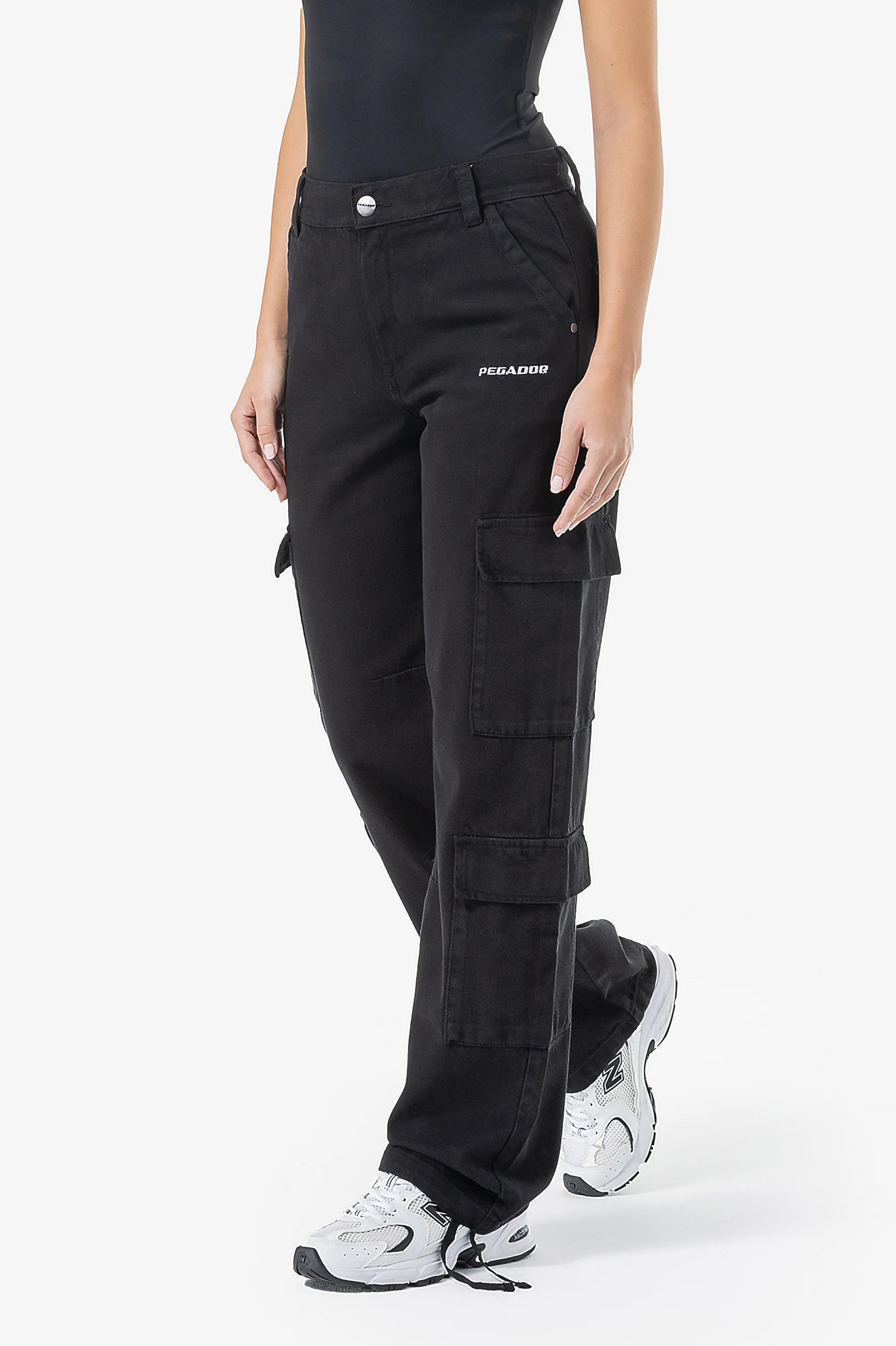 Lia Wide Cargo Pants Black – PEGADOR®