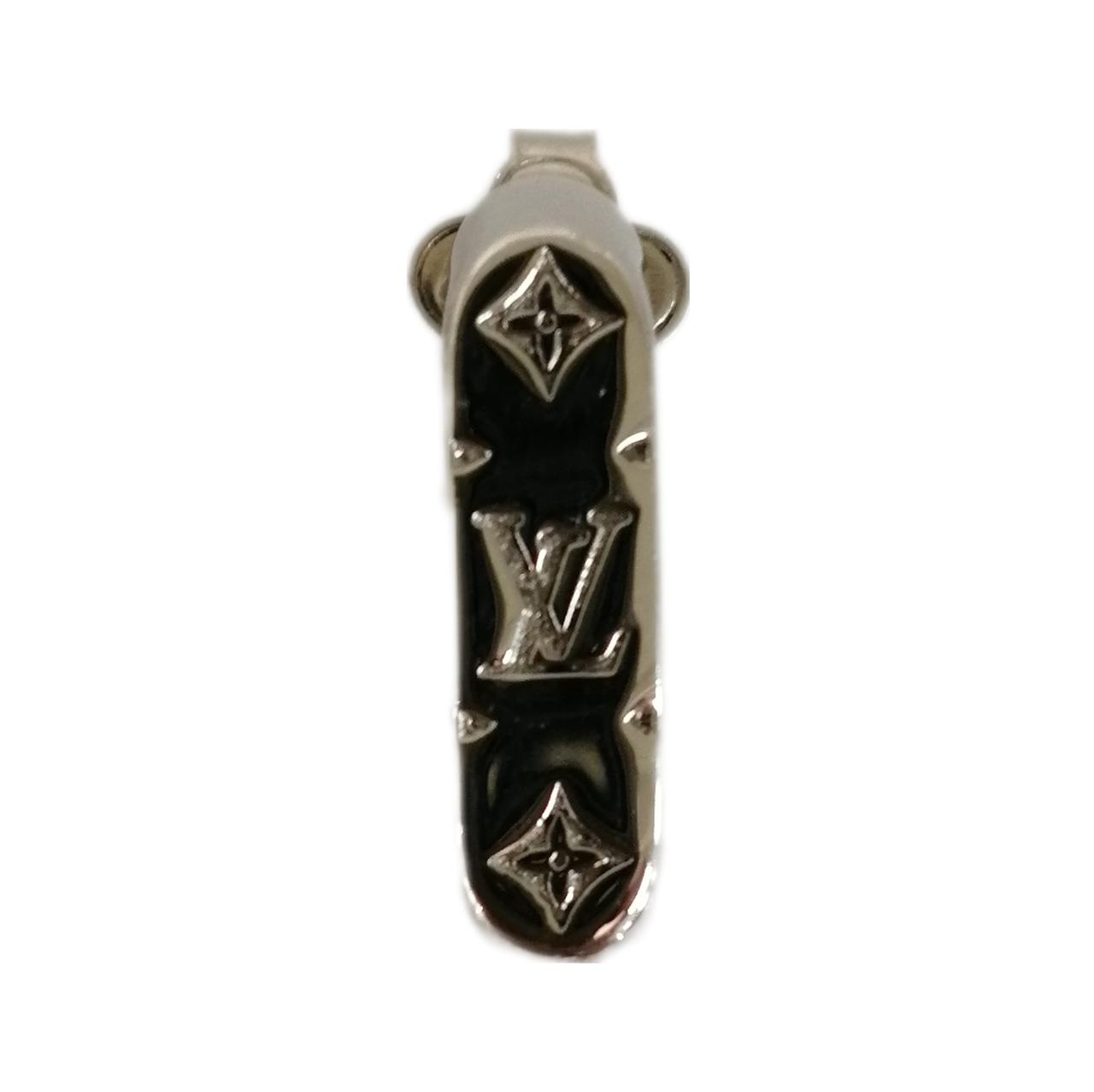 ルイヴィトン(LOUIS VUITTON)|LOUIS VUITTON モノグラムピアス片耳