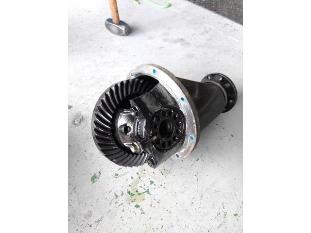 エブリィ 4WD DA64 デフ異音 デフ交換 デフ玉交換 リビルト品 Garage
