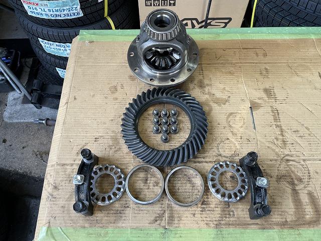 滋賀オートライフハノ 200系ハイエースの86用トルセンLSD交換(トヨタ86
