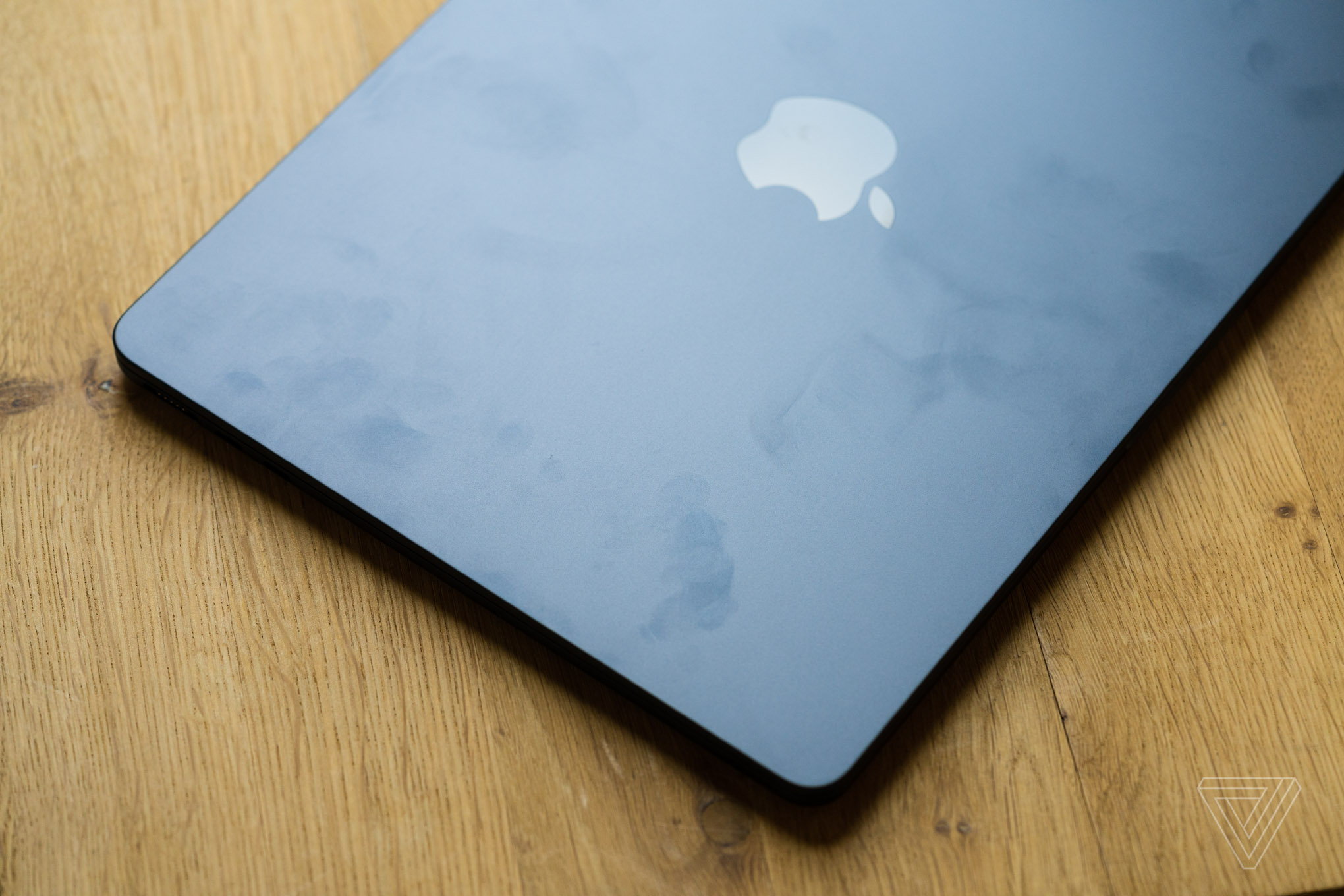 Apple MacBook Air M2 (2022) review: a whole new Air-a | The Verge