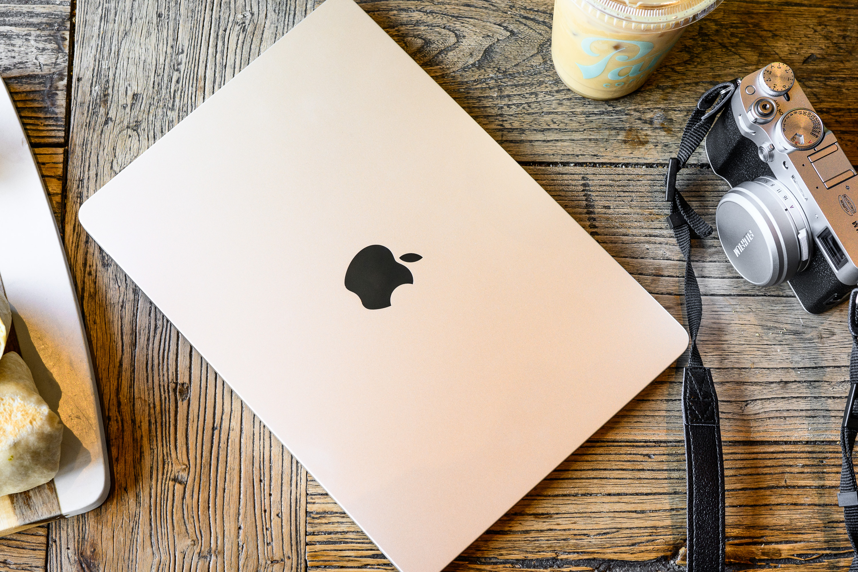 The 13-inch M3 MacBook Air is down to an all-time low of $899