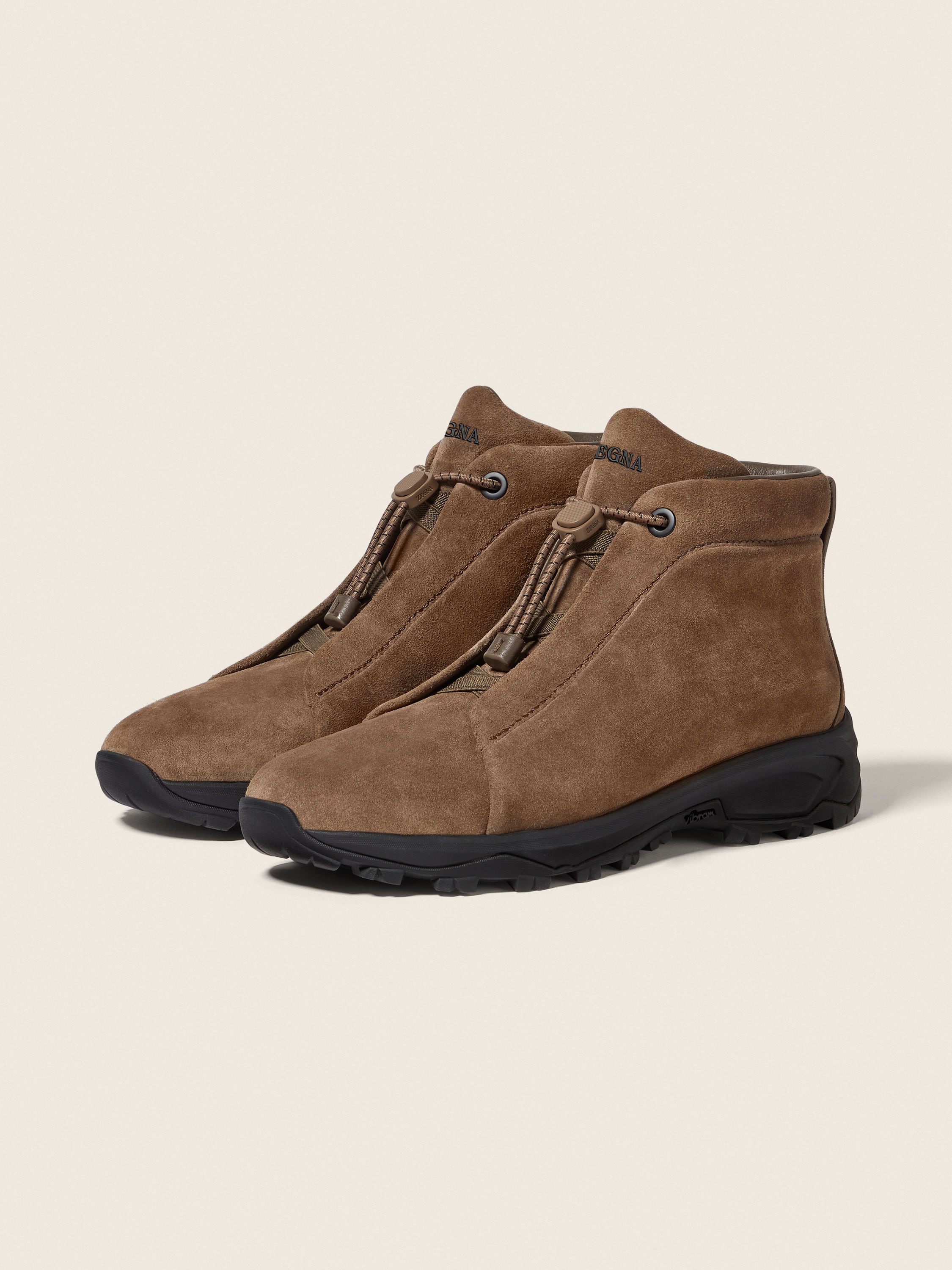 ブラウンスエード Triple Stitch™ Vettaスニーカー FW25 32146995