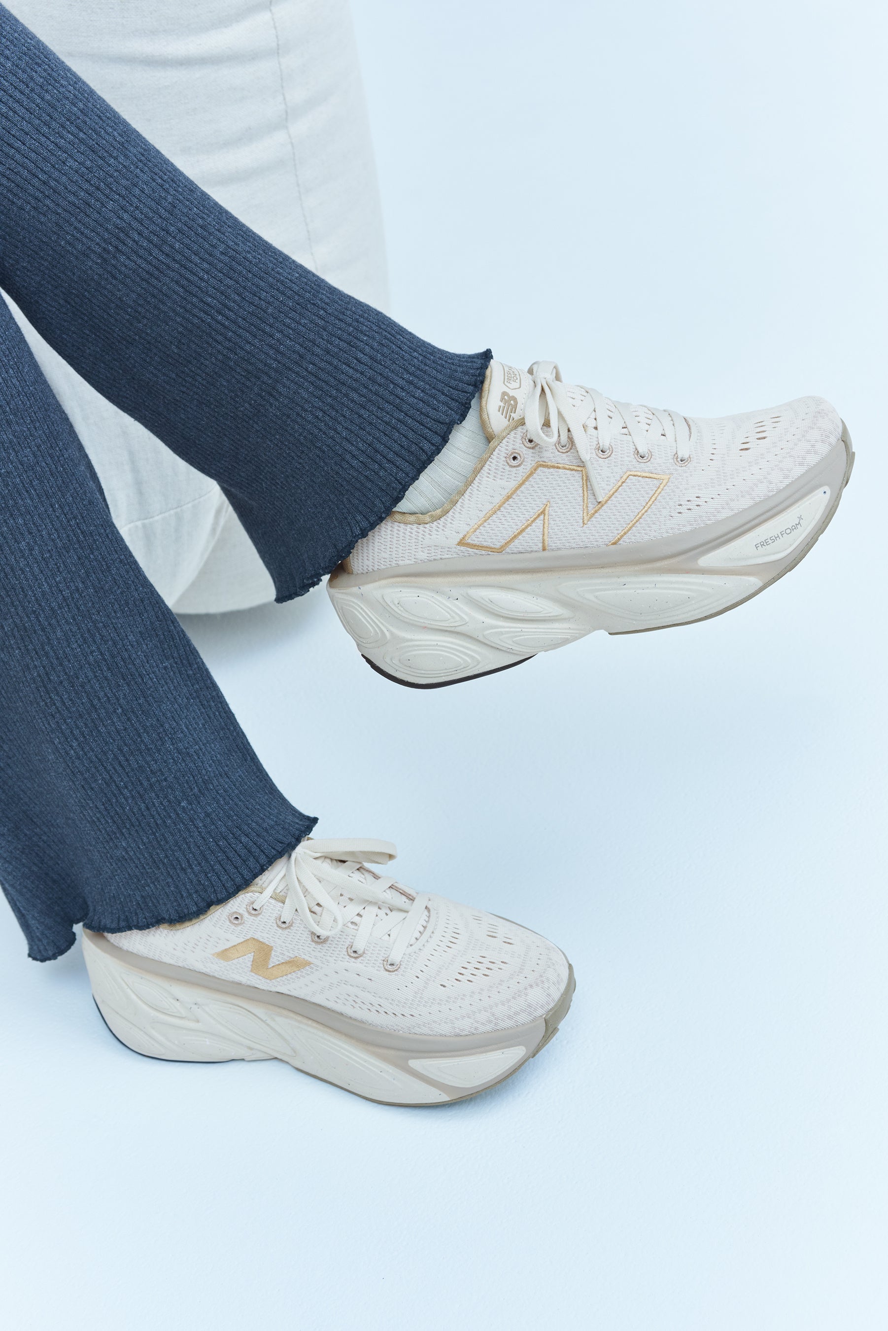 emmi(エミ)】大屋夏南を起用したNew Balance for emmiのWEB企画第6弾を