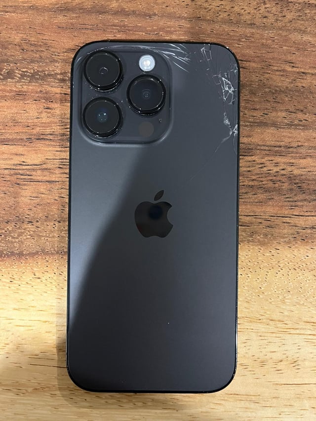 iPhone 14 Pro 背面ガラス破損の費用 - オーストラリア : r/iphone