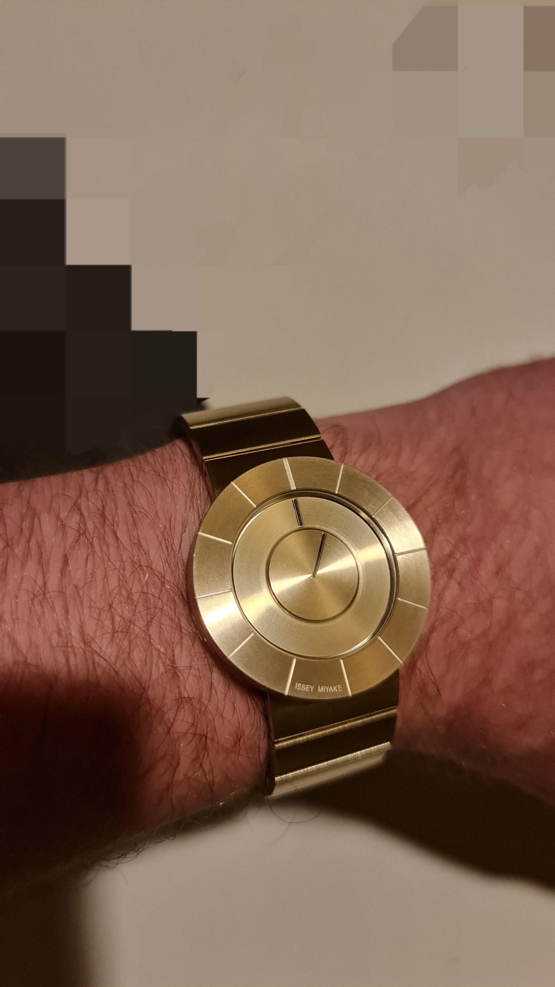 Issey Miyake TO] デザインかっこいいから買ったんだよね : r/Watches