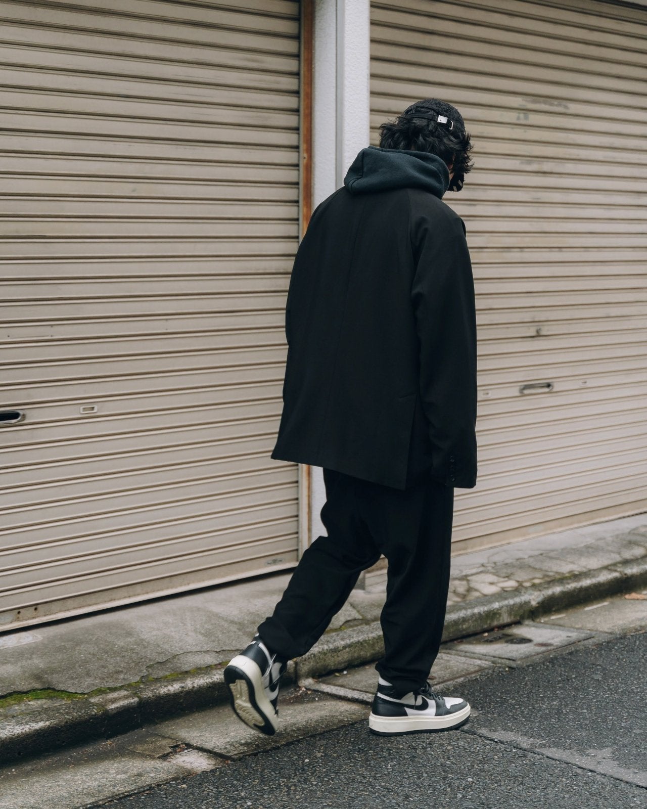 ブラックサルエルパンツ – PRY