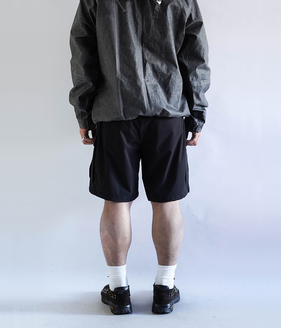 DAIWA PIER 39 TECH 6POCKET SHORTS [BLACK] - Fresh Service