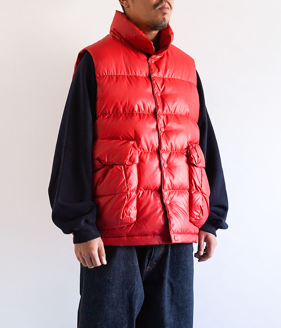 DAIWA PIER 39 TECH BACK PACKER DOWN VEST [RED] - Fresh Service