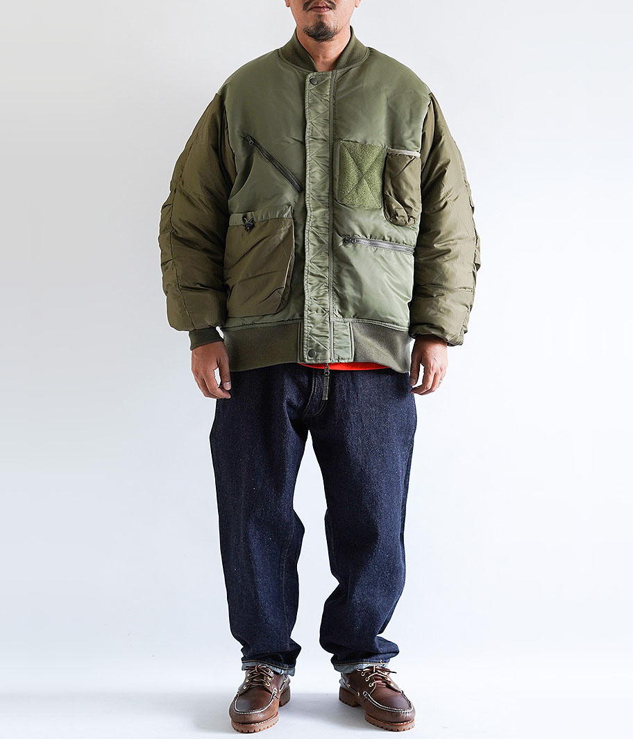 DAIWA PIER 39 TECH REVERSIBLE MA-1 [SAGE] - Fresh Service