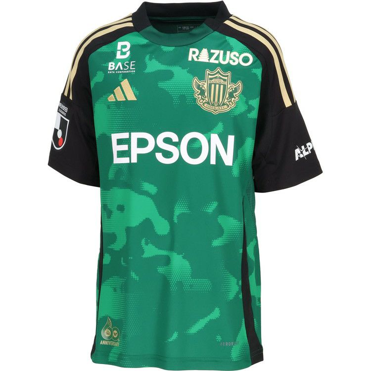 000000016780-01.jpg?size=m&w=