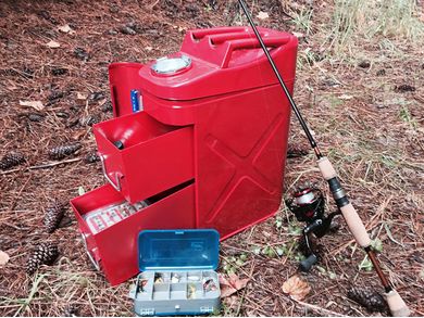 RealTruck Rampage Trail Can Utility/Tool Box | RealTruck
