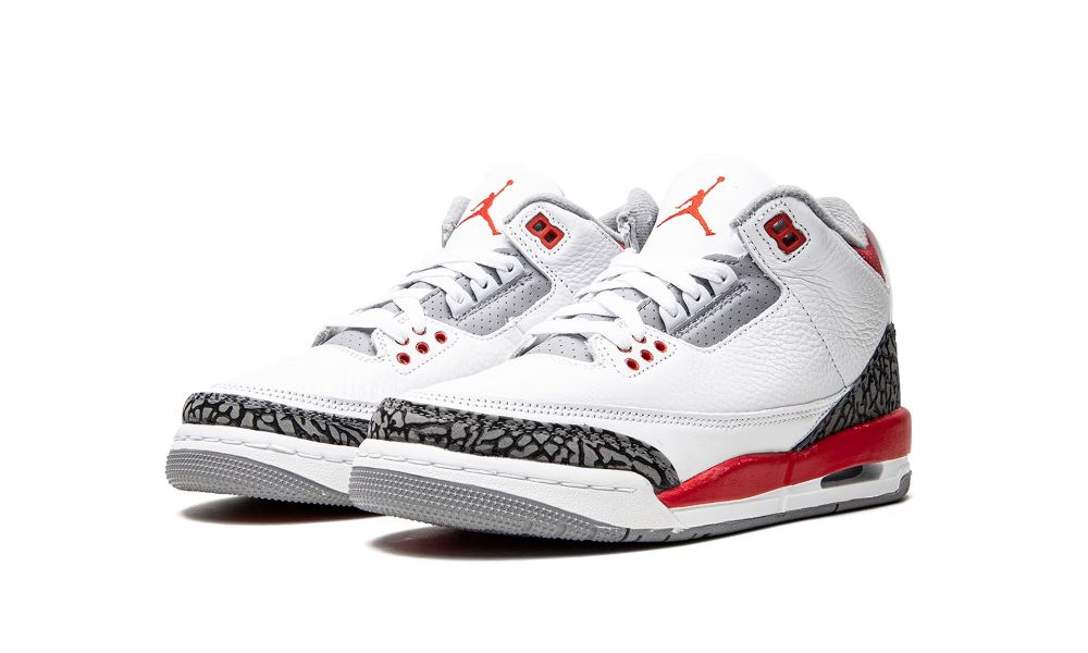 Air Jordan 3 Retro 'Fire Red' (2022) (GS) – Reborn.