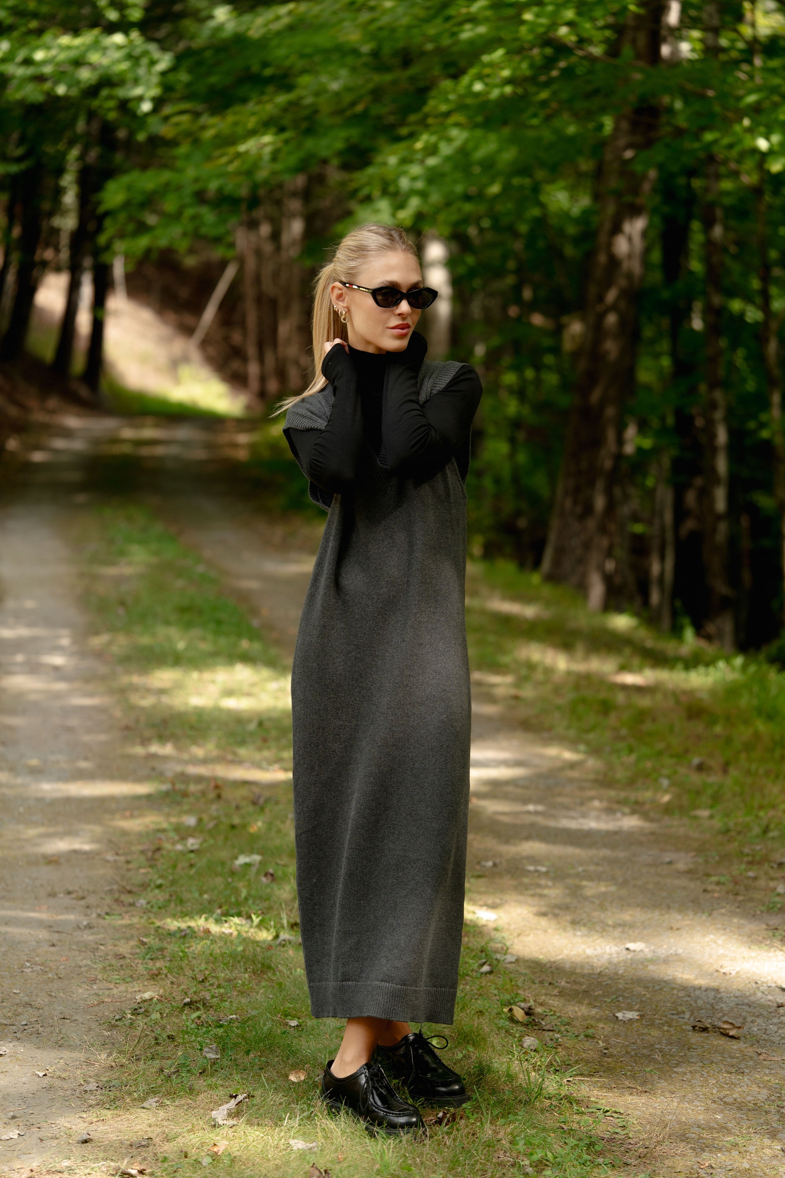 Knit Vest Midi Dress – Recollection