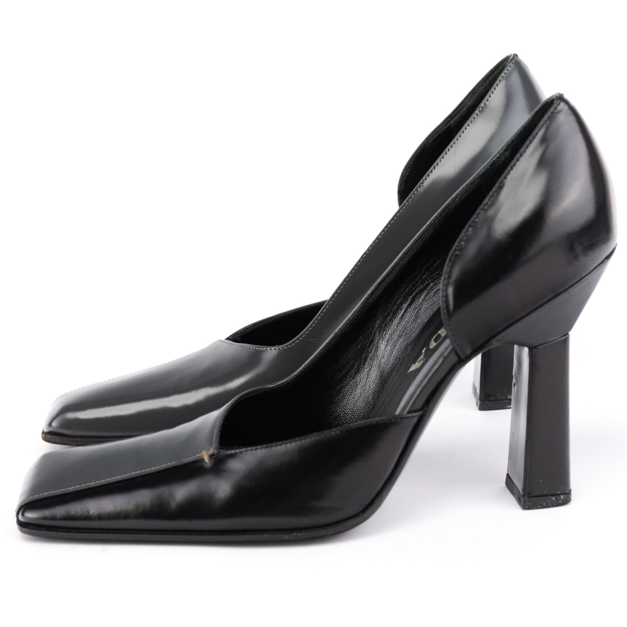 Prada 1998 Anthracite 2-Tone Asymmetric Heels – Rediscover Vintage