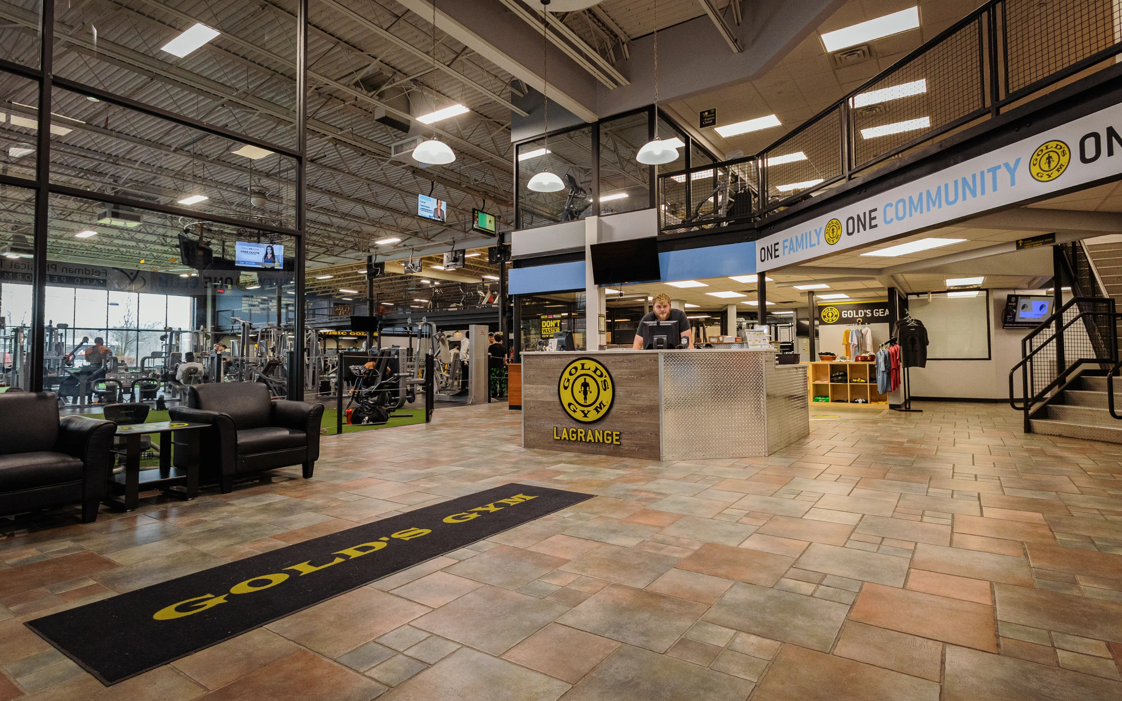 Gold's Gym Lagrange | Poughkeepsie, NY 12603 | Build Strength