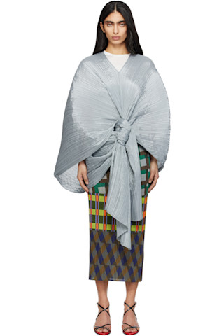 PLEATS PLEASE ISSEY MIYAKE: Gray Madame-T Scarf | SSENSE