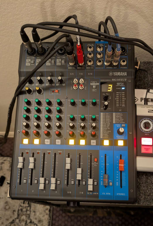 Yamaha MG10XUF 10-Channel Analog Mixer | Guitar Center