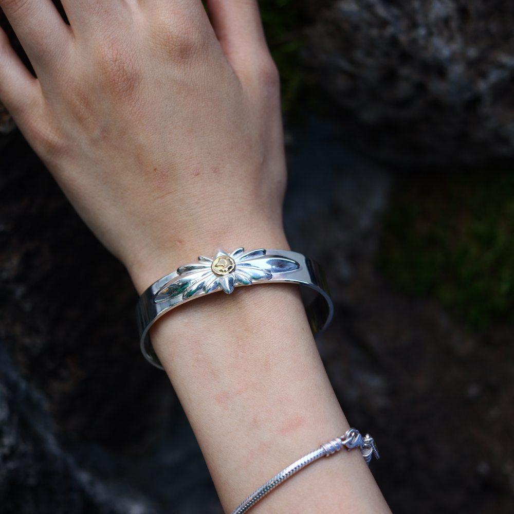 TADY&KINGリリーSV平打ちバングルK18ウルフ ALL ITEM TADY＆KING