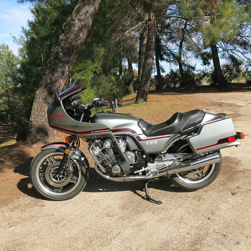Retrospective: 1981-1982 Honda CBX 1000 Super Sport | Rider Magazine