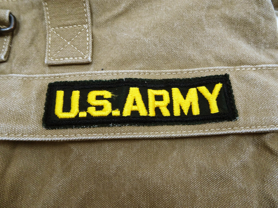 TOYS McCOY Men's Canvas Shoulder Bag - Snoopy U.S. Army Airborne