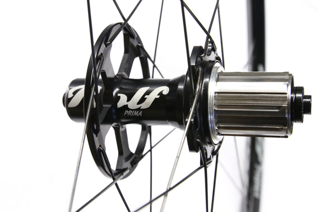 Ares6 Rim & Disc - carbon clincher wheelset – Rolf Prima